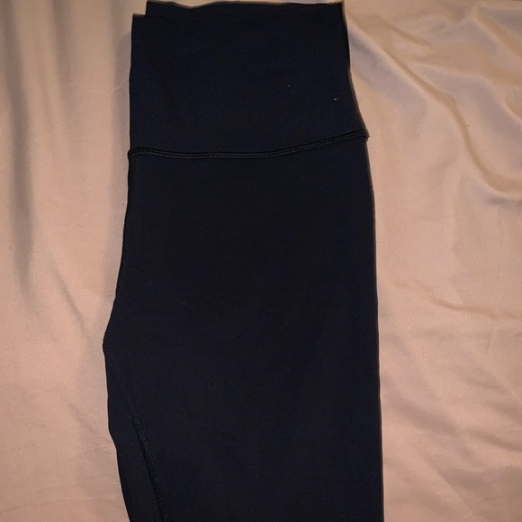 lululemon wunder unders! - Picture 3 of 5